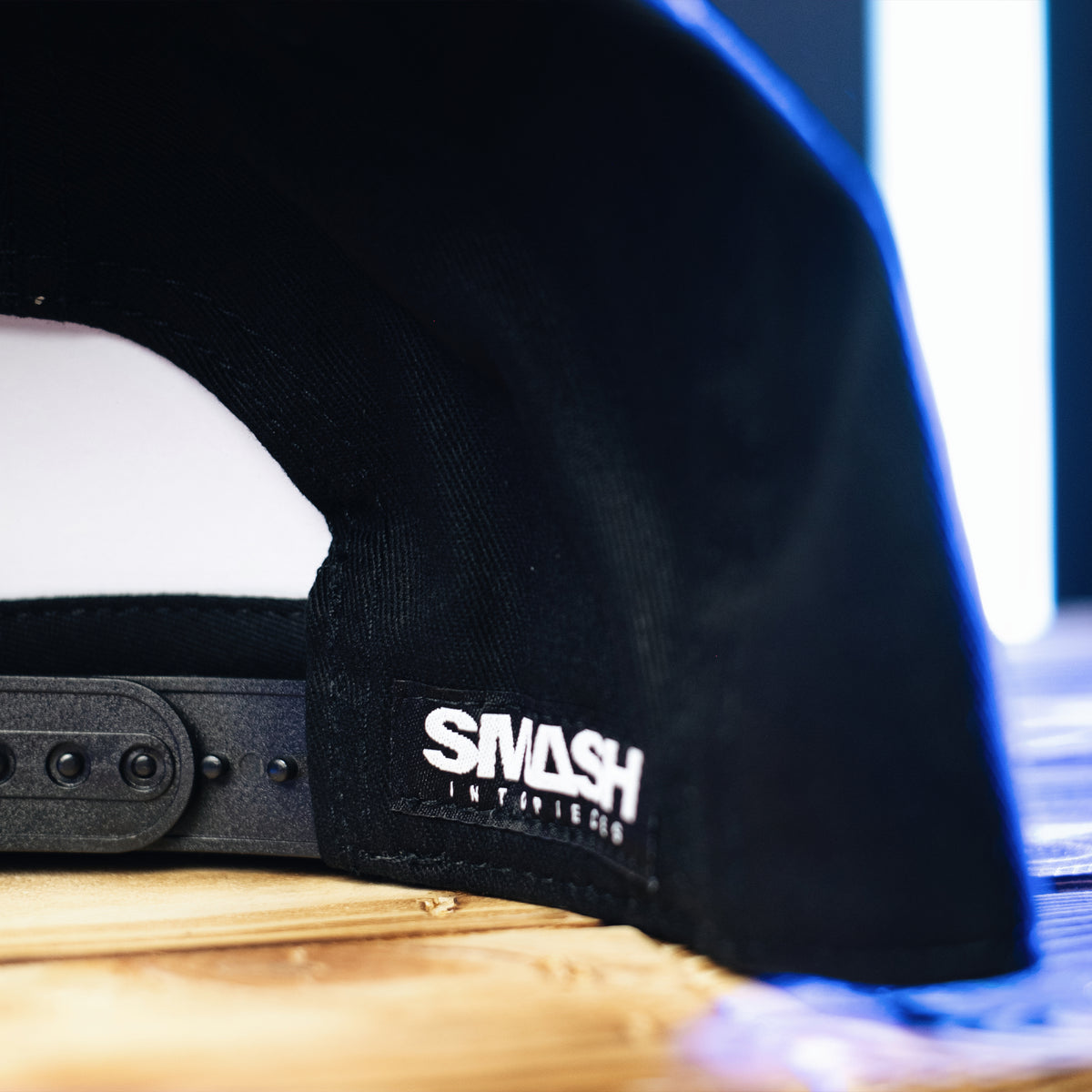 Cap 'SMASH'